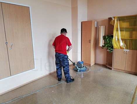 Школа полимеризации пола